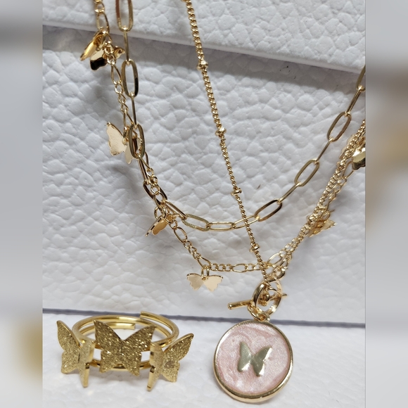 JOSSLYNN JEWELRY 3 Layer Gold-Tone Butterfly and Ring Set NWT - Picture 2 of 16